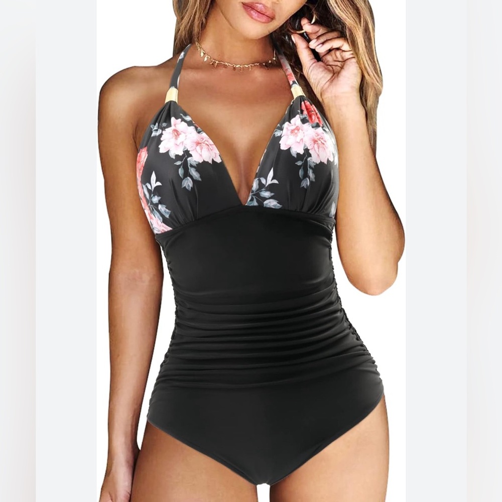 ☀️NWOT Halter one piece swimsuit 2XL